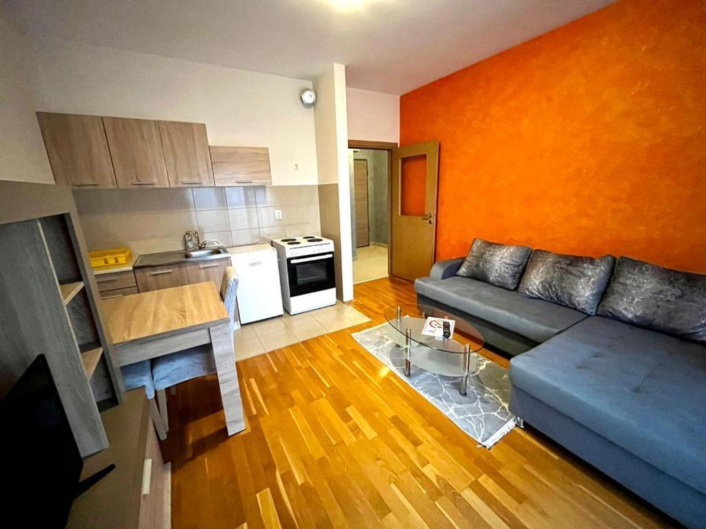 Naki Apartman Apartamento Podgorica Quarto foto